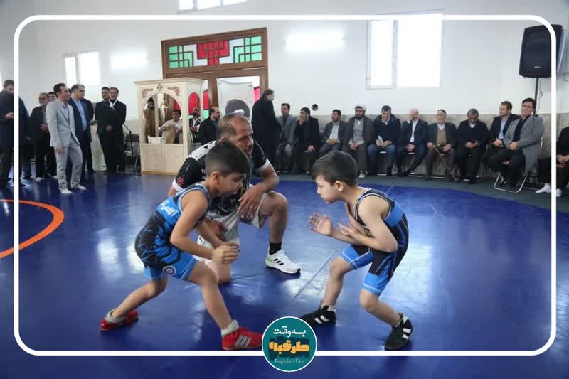 📌پنج میلیارد برای خانه کشتی طرقبه هزینه کردم اما در افتتاحیه دعوتمان نکردند.